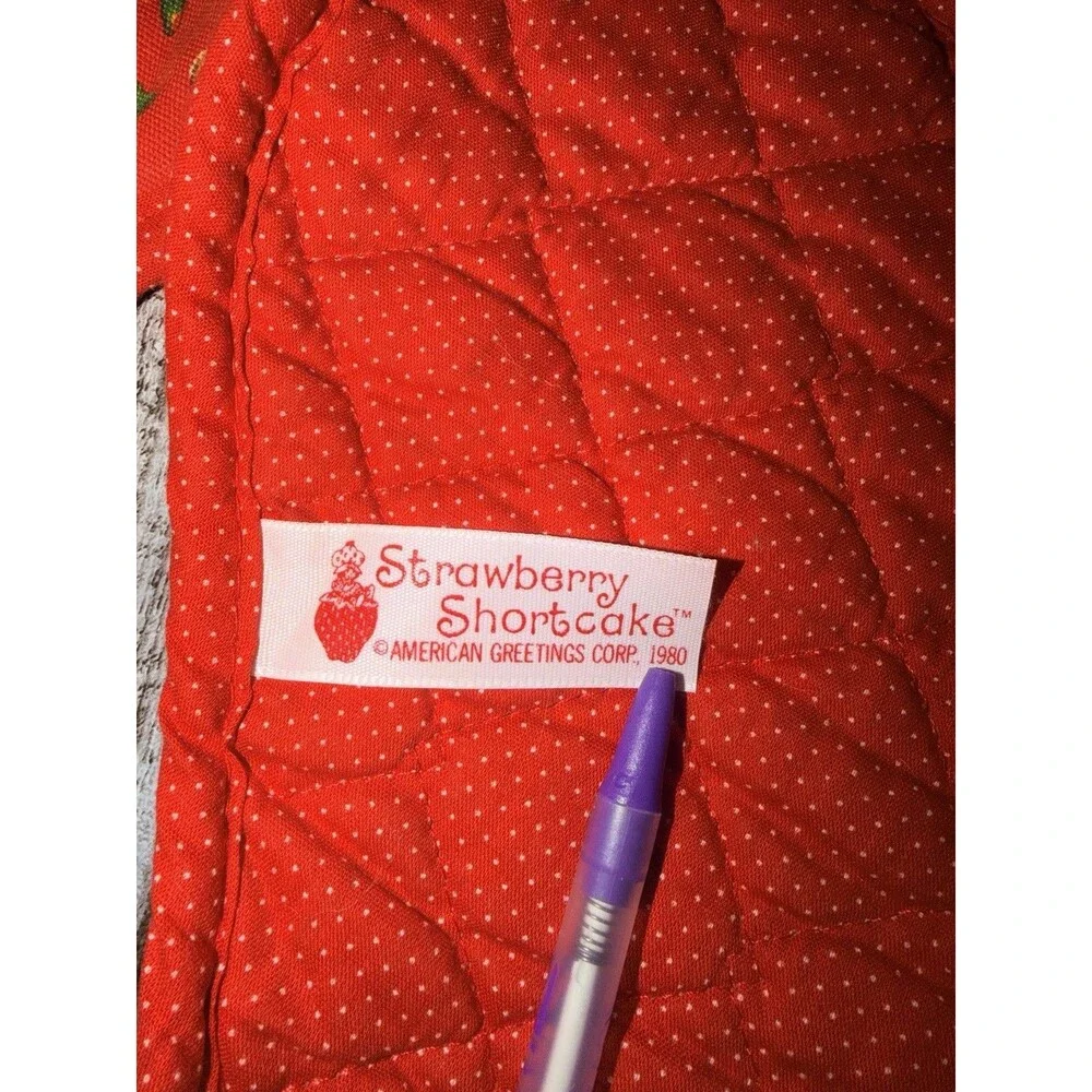 Vintage 1980s Strawberry Shortcake Strawberry Shaped Oven Mitt Pot‎ Holder Set